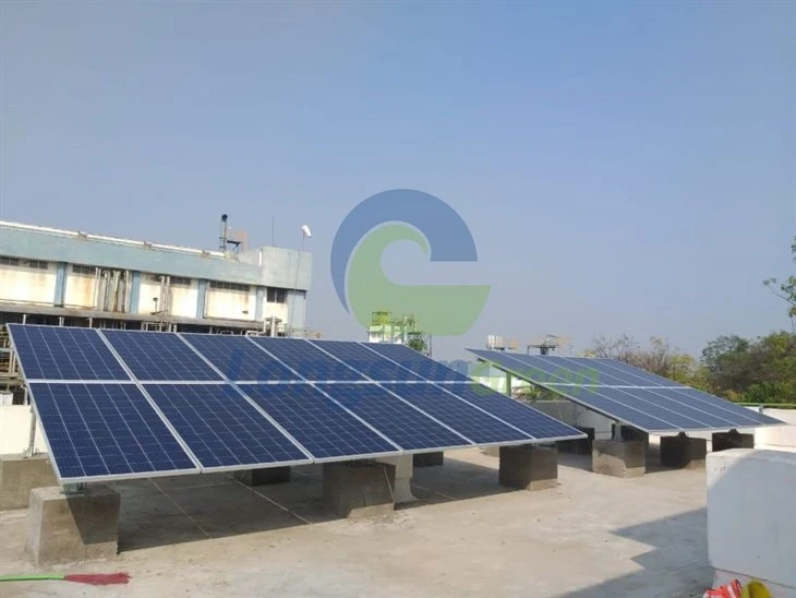 Stable Flat Roof Solar Mounting System With Concrete Base factory